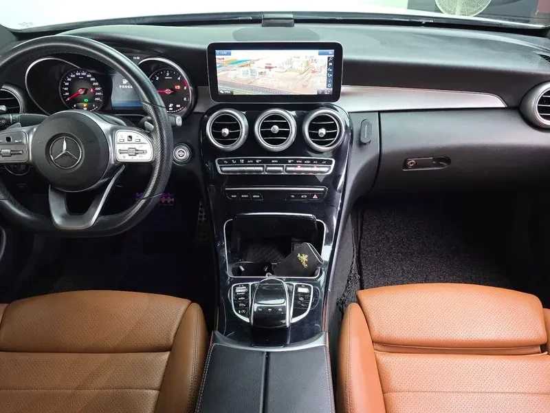 Mercedes-Benz C 220 D 4MATIC COUPE AMG Line, снимка 7 - Автомобили и джипове - 55174015