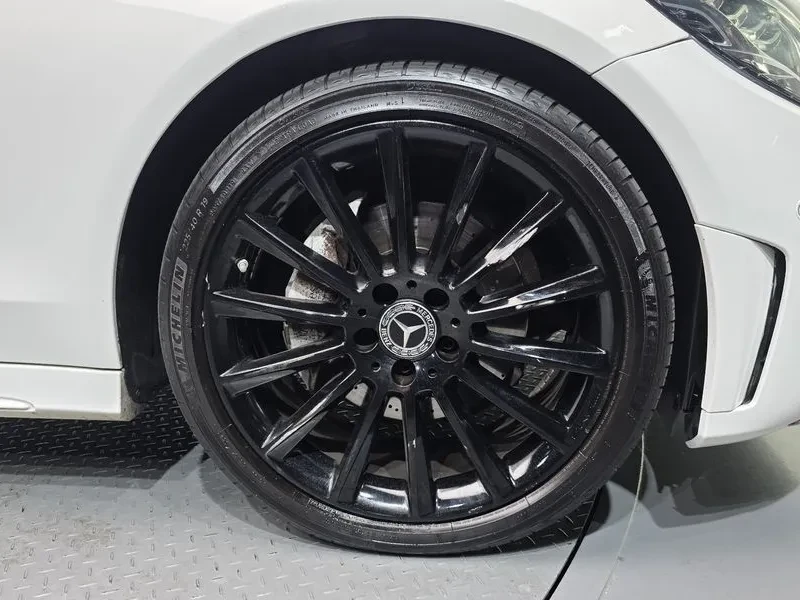 Mercedes-Benz C 220 D 4MATIC COUPE AMG Line, снимка 5 - Автомобили и джипове - 55174015