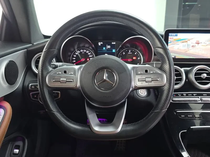 Mercedes-Benz C 220 D 4MATIC COUPE AMG Line, снимка 13 - Автомобили и джипове - 55174015