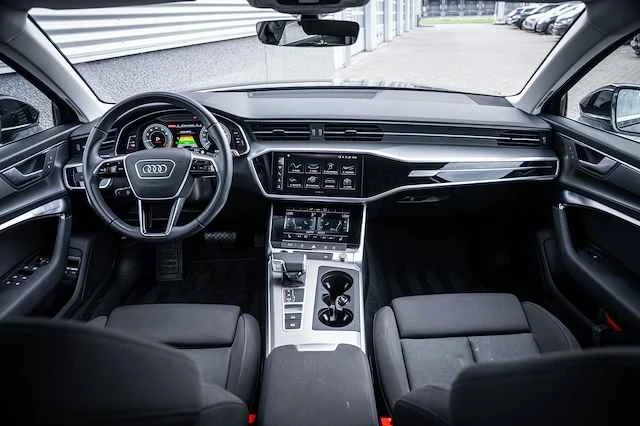 Audi A6, снимка 4 - Автомобили и джипове - 55493535