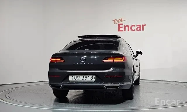 VW Arteon 2.0 TDI Premium | Адаптивен круиз | Обдухване| Мас, снимка 4 - Автомобили и джипове - 55663166