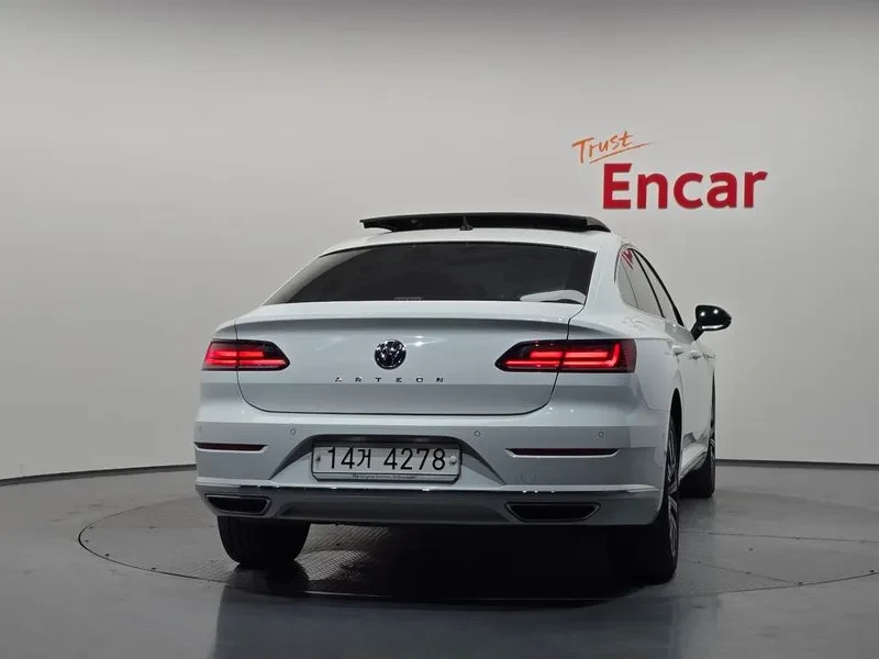 VW Arteon 2.0 Tdi Premium, снимка 4 - Автомобили и джипове - 56000290