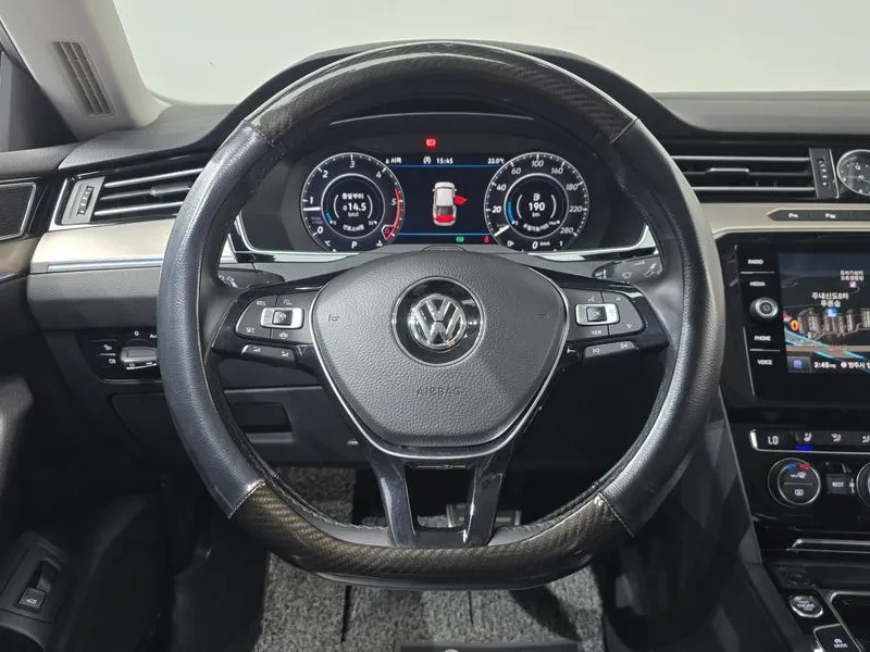VW Arteon 2.0 Tdi Premium, снимка 12 - Автомобили и джипове - 56000290