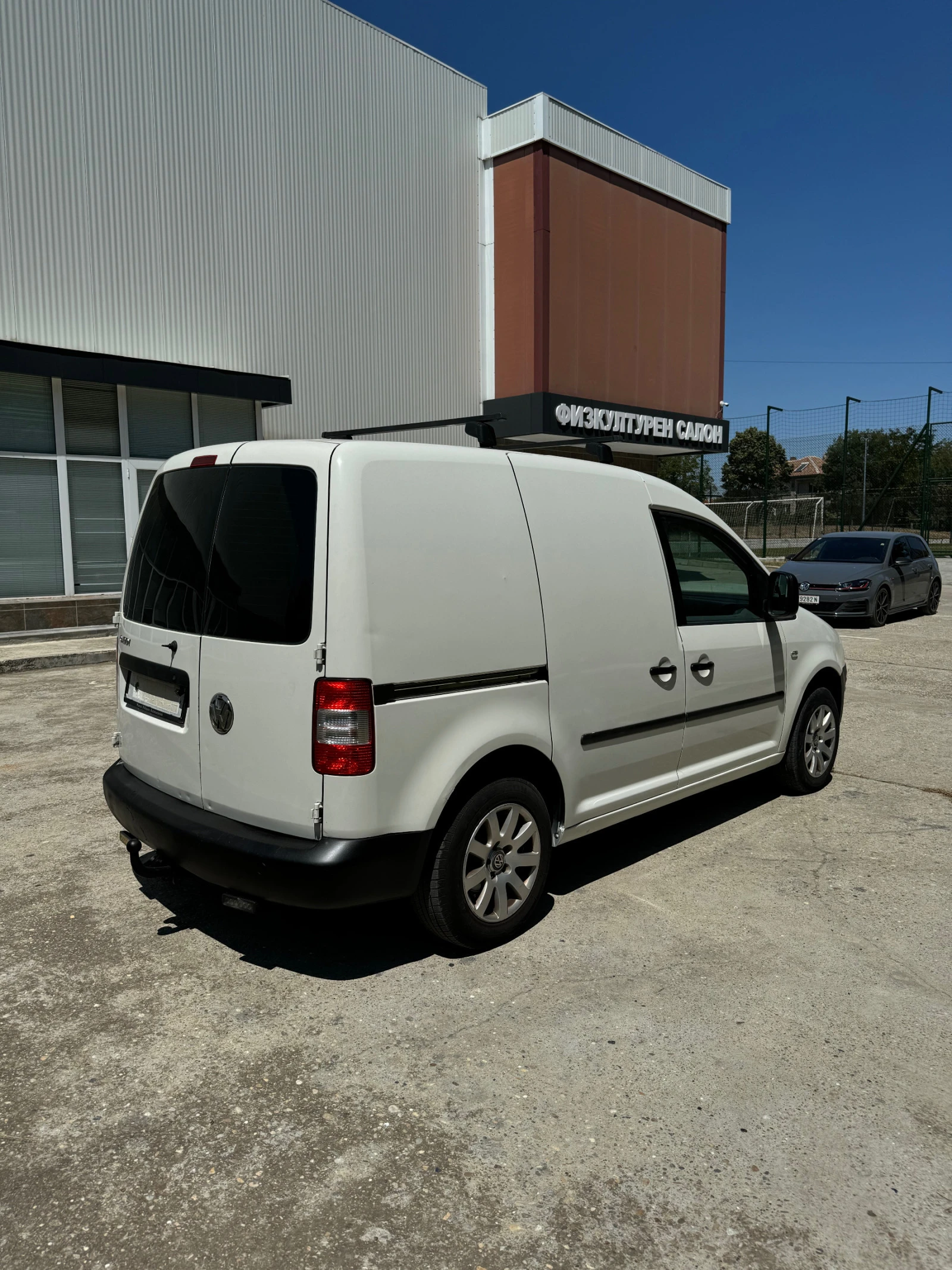 VW Caddy 1.9 TDI - изображение 2