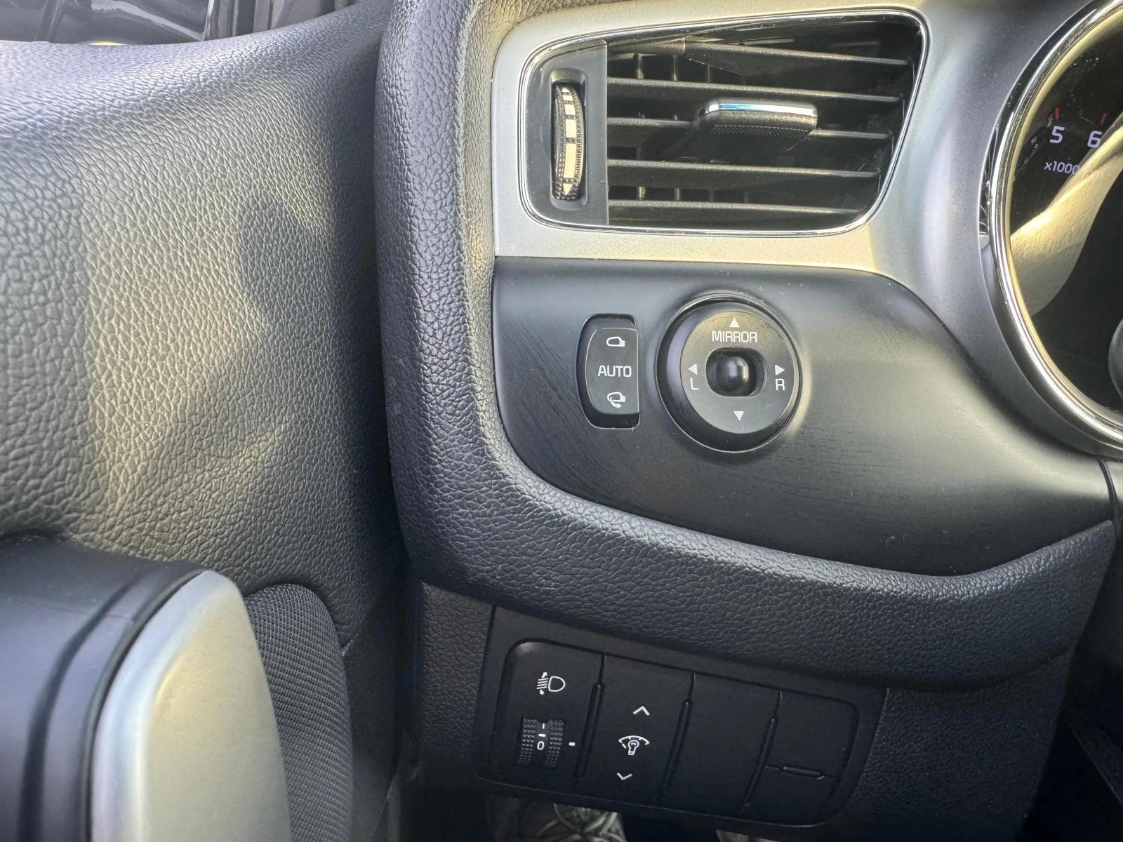 Kia Ceed CRDi 16V (90Hp) | Mobile.bg — изображение 12