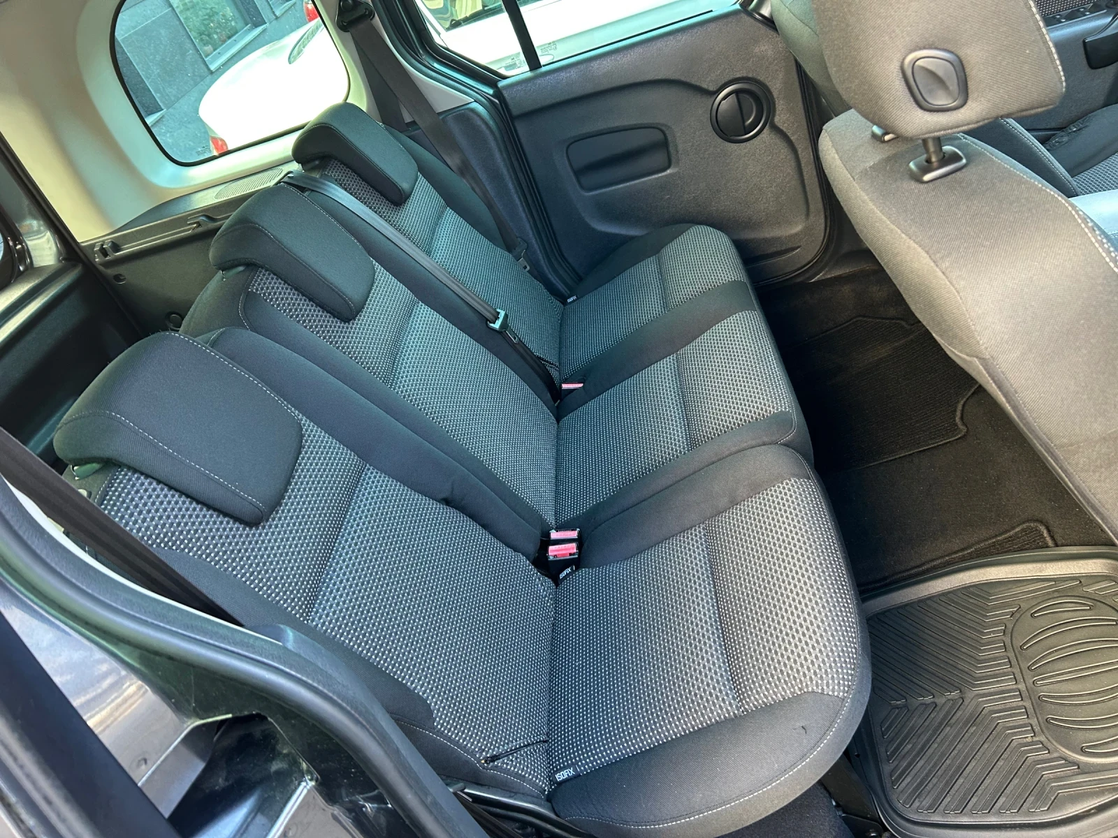 Mercedes-Benz Citan 5 места - изображение 7