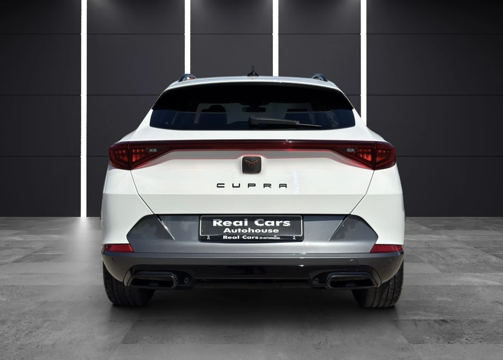 Cupra Formentor 1.5 TSI* DISTR* KEYLESS* CAMERA* CARPLAY - изображение 5