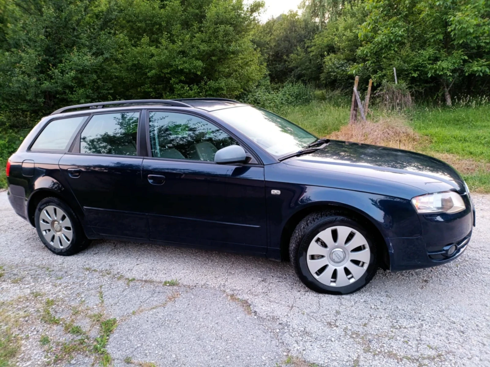 Audi A4 2.0 140  - изображение 2