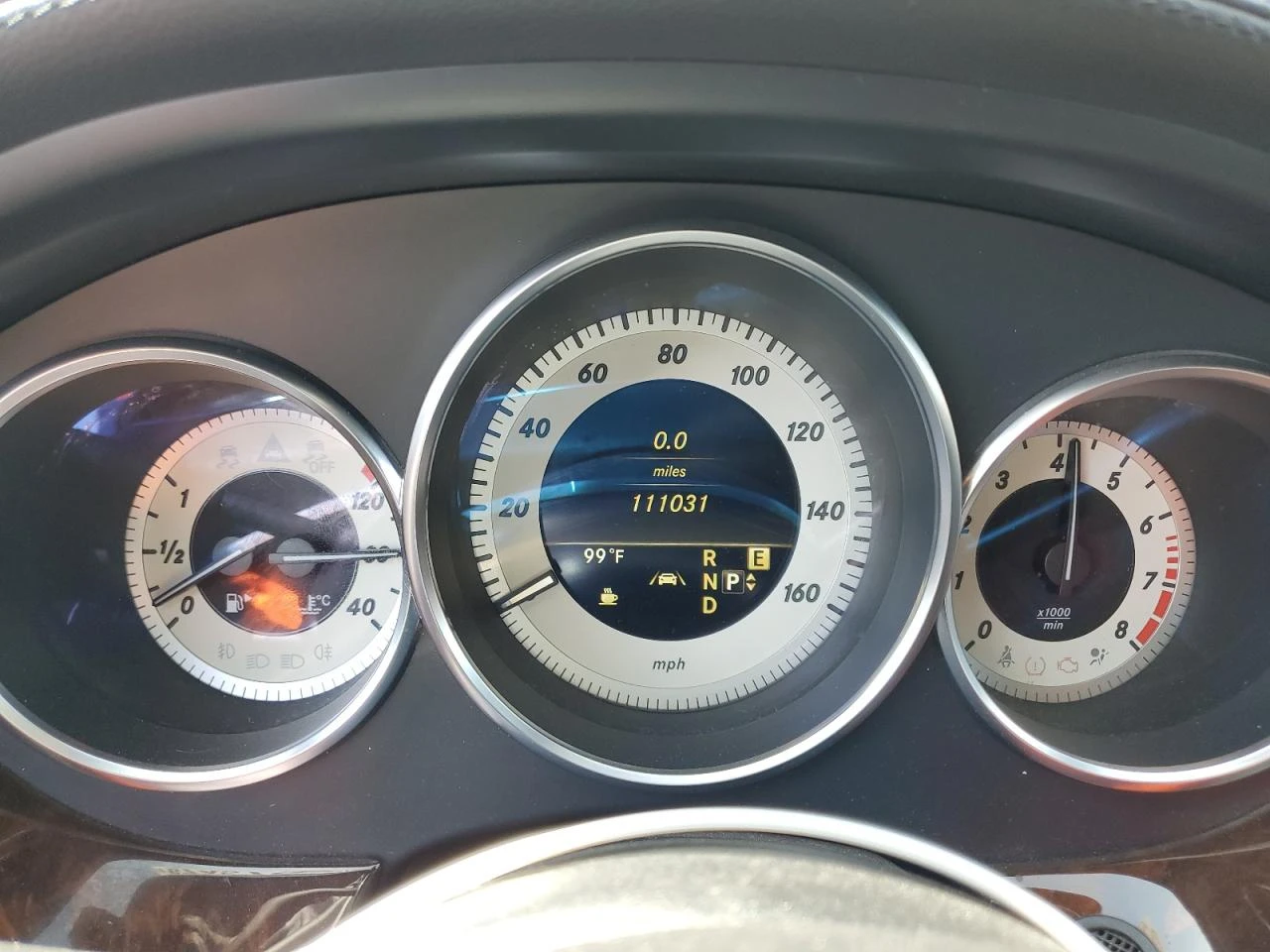 Mercedes-Benz CLS 550  - изображение 10