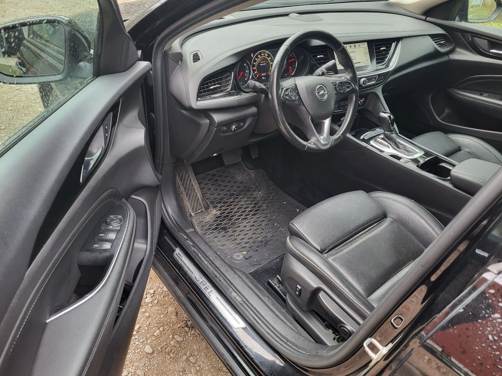 Opel Insignia 2.0 дтци 170коня 2018г Кожа Автоматик  - изображение 5