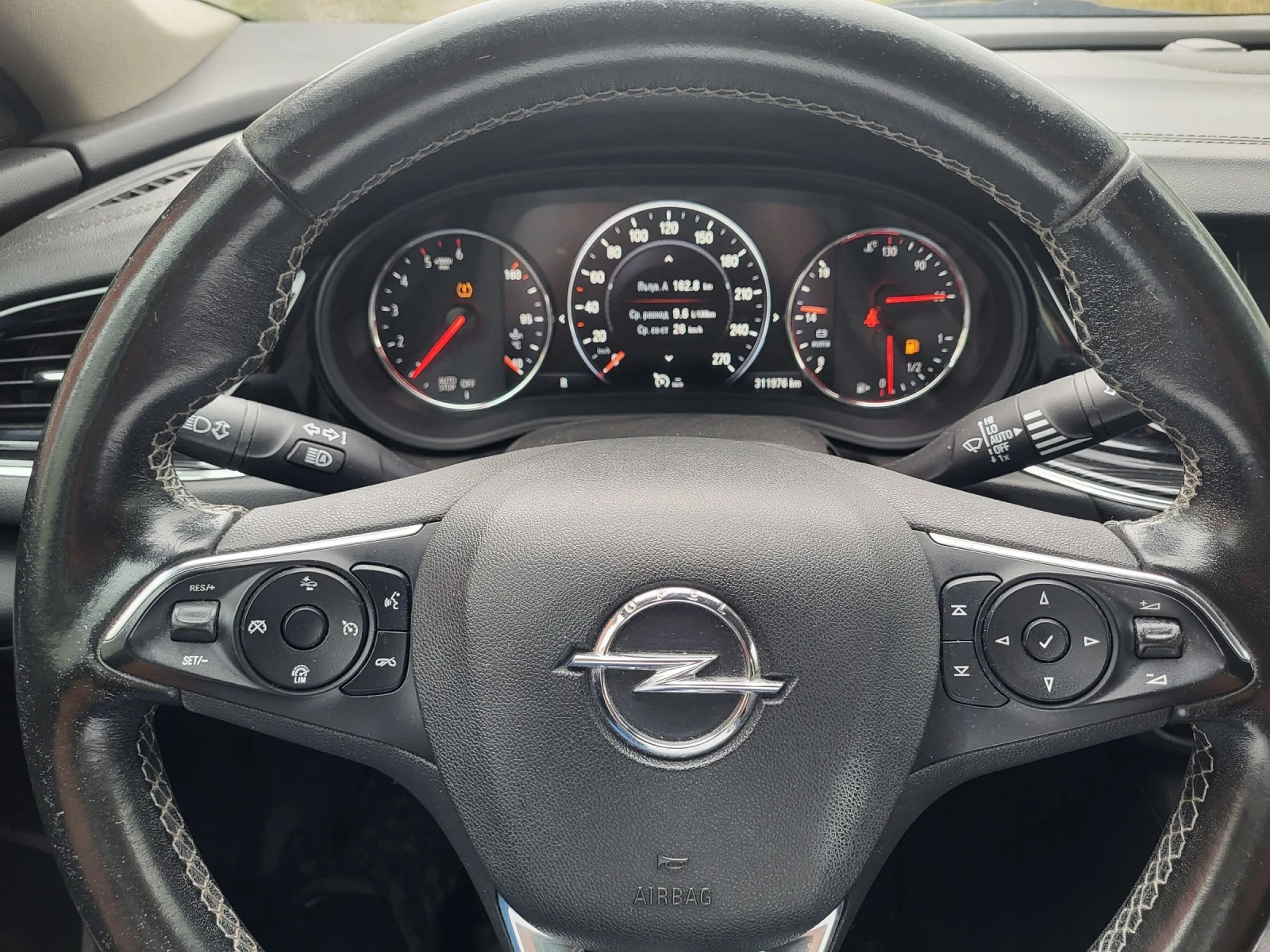 Opel Insignia 2.0 дтци 170коня 2018г Кожа Автоматик  - изображение 7
