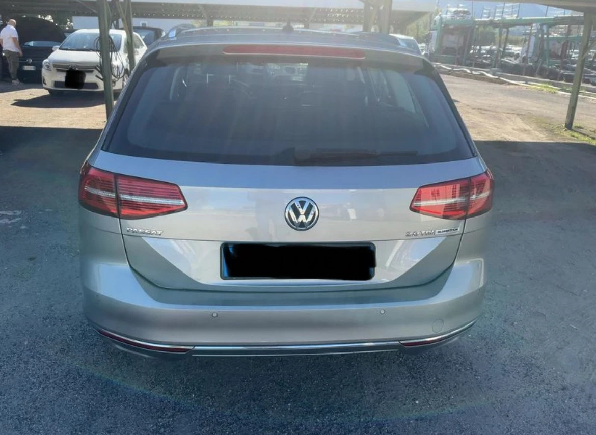 VW Passat 2.0TDI/DSG/DIGITAL/КОЖА - изображение 5