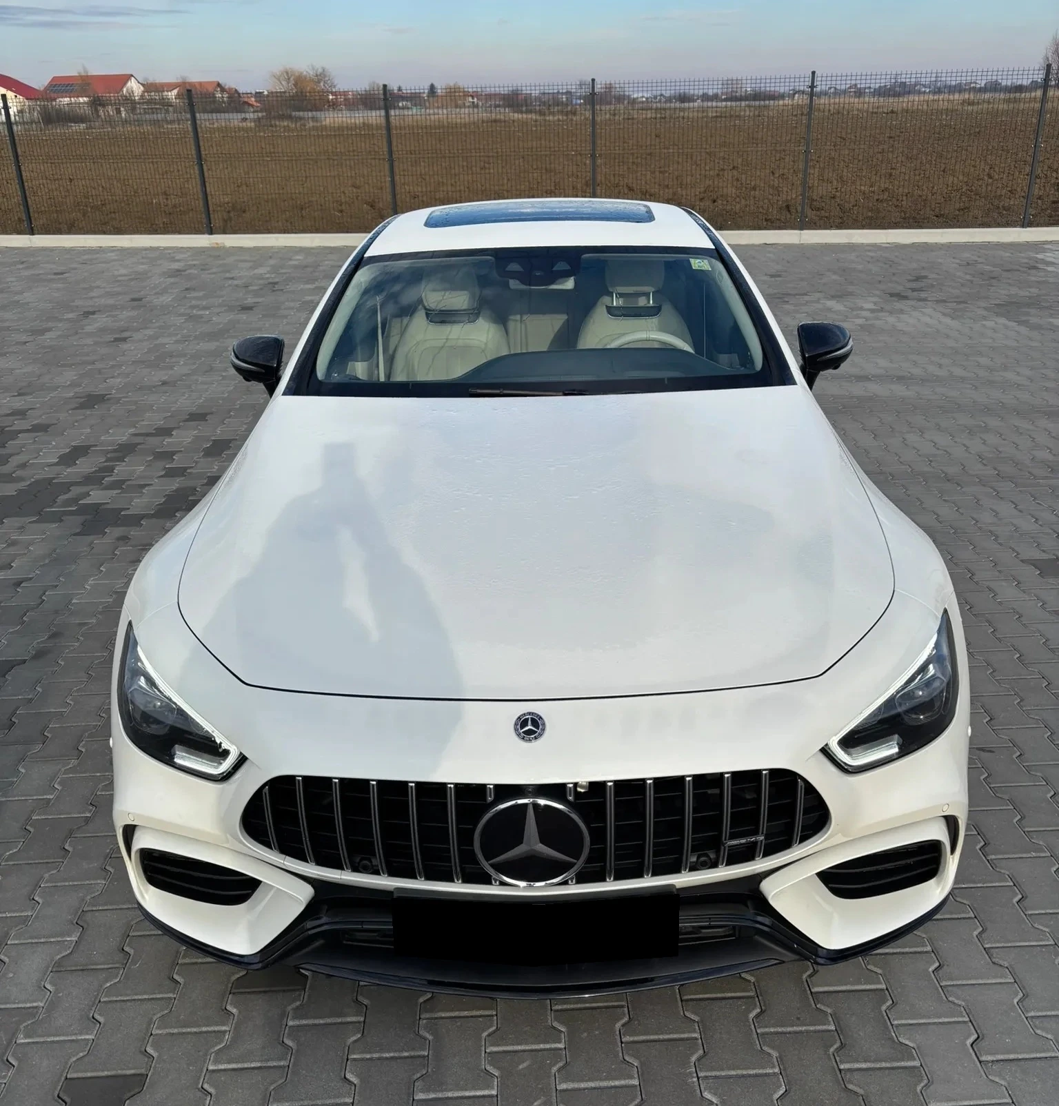 Mercedes-Benz AMG GT 63s 4Matic+ , снимка 5 - Автомобили и джипове - 53824504