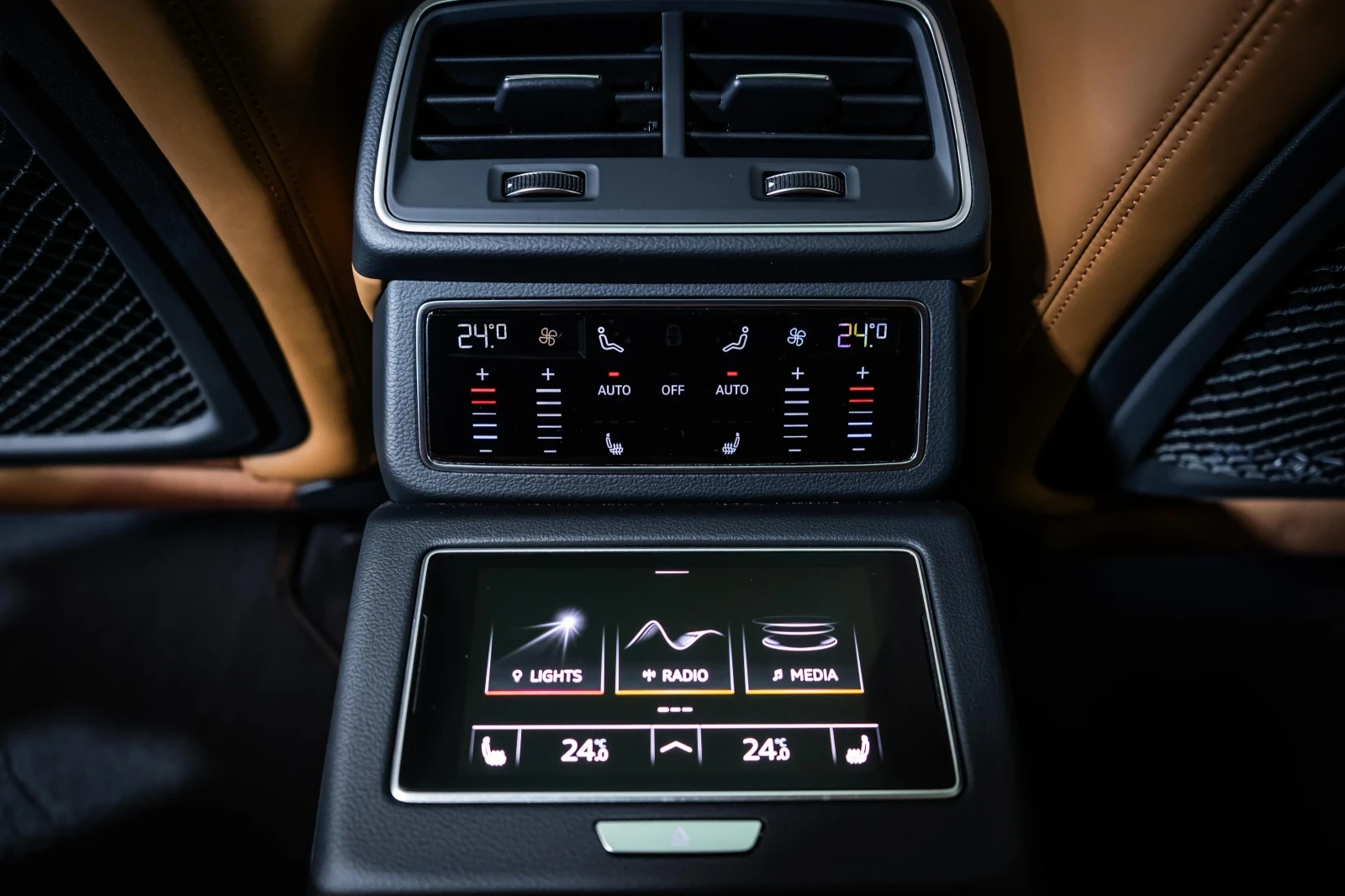 Audi Rs6 Quattro Carbon* B&O* Pano* Ceramic | Mobile.bg � ����������� 12