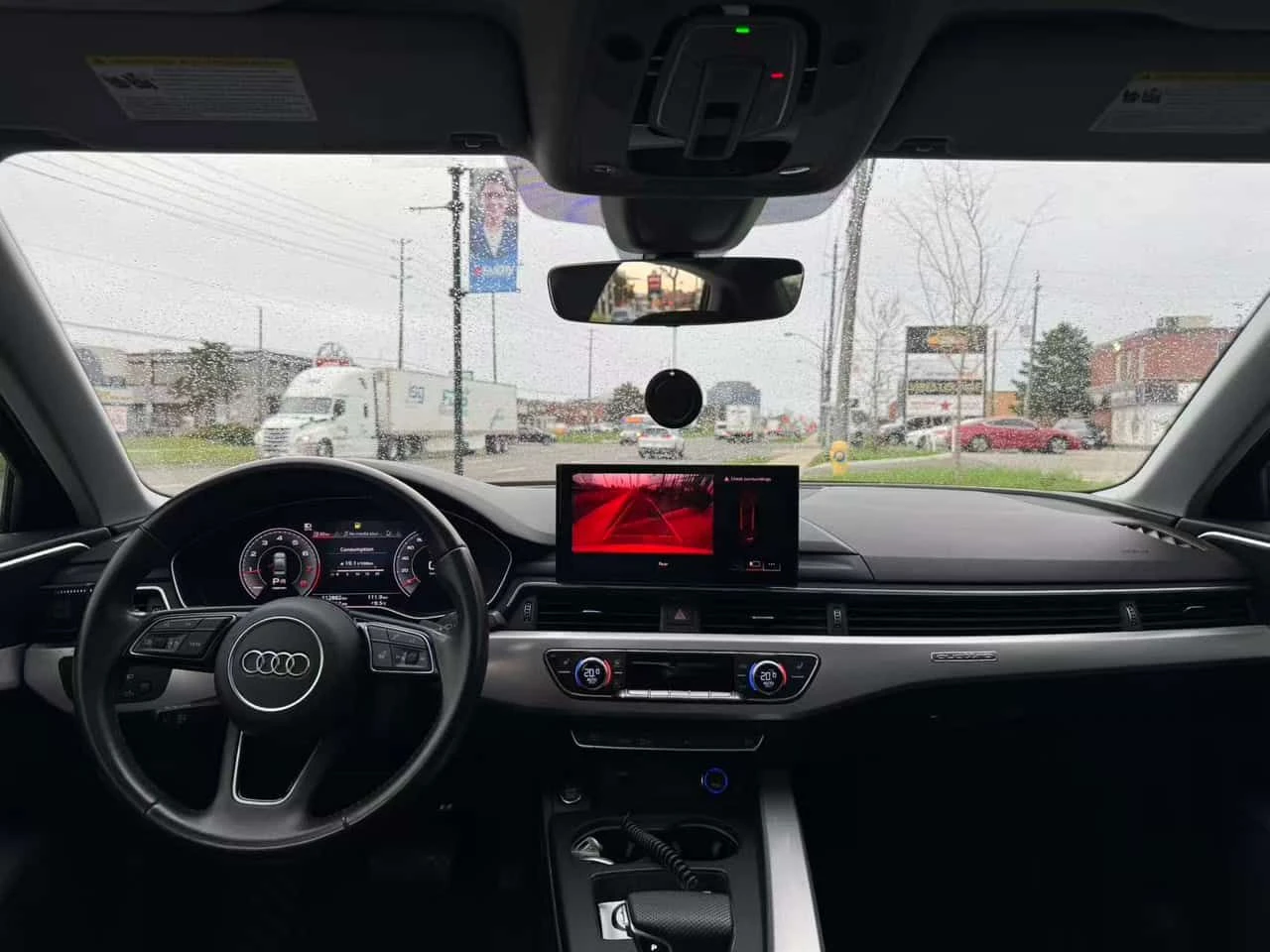 Audi A4 Progressiv/ШИБИДАХ/DIGITAL/ДИСТРОНИК, снимка 9 - Автомобили и джипове - 54378082