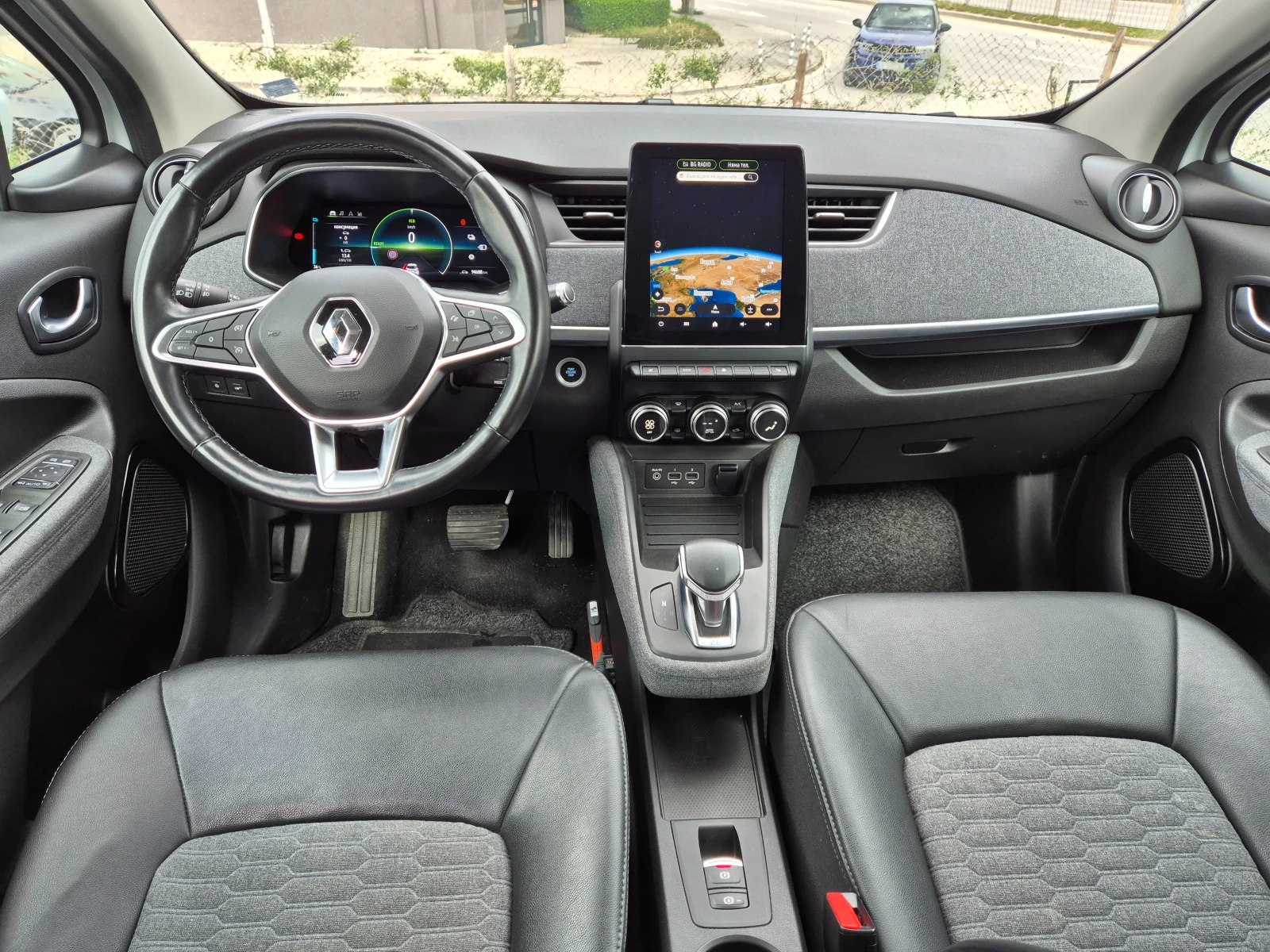 Renault Zoe R-135-INTENS-CCS PORT-TERMOPOMPA-PODGREV, снимка 8 - Автомобили и джипове - 54400516