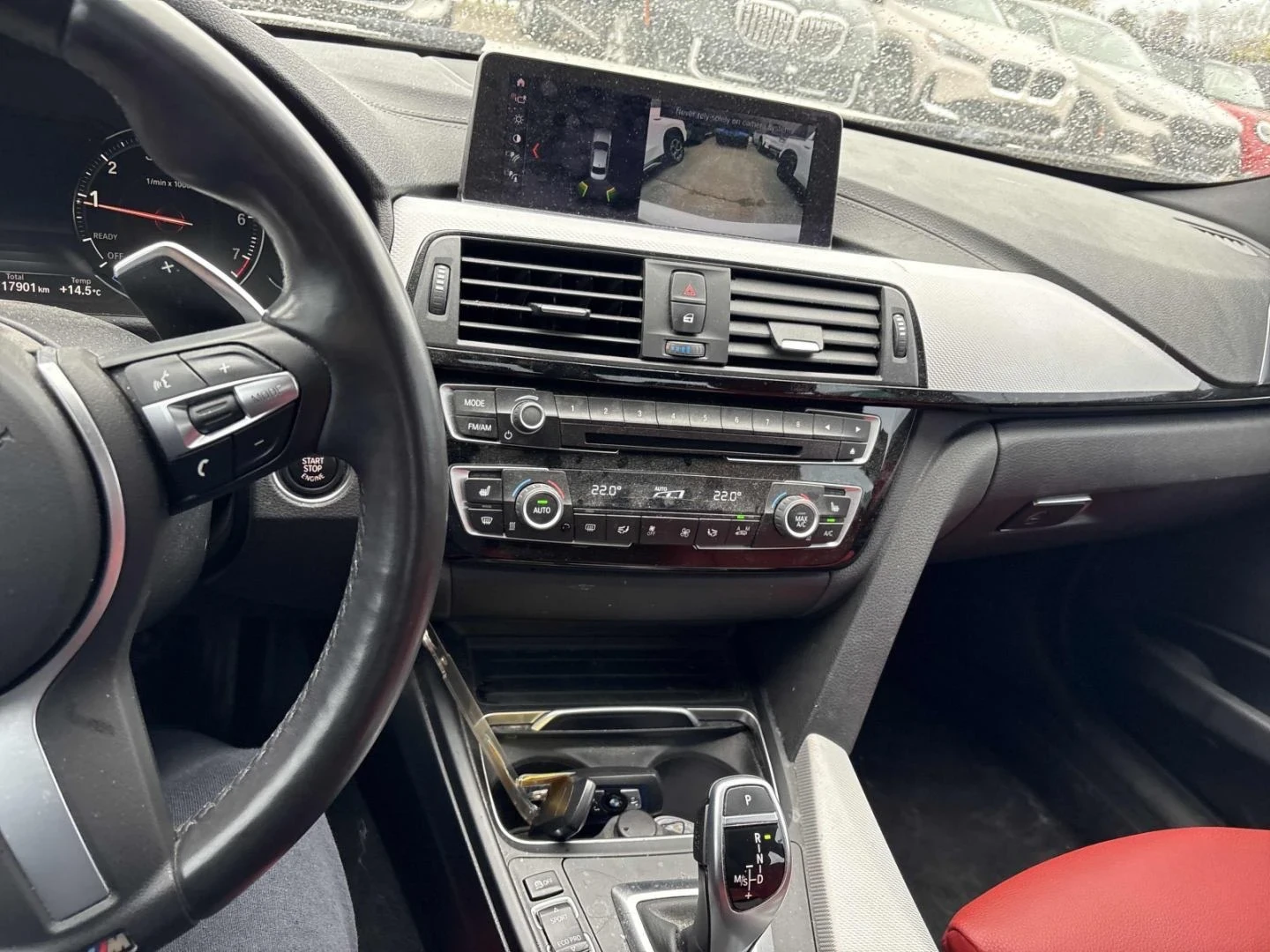 BMW 330  M Package | Камера | Шибедах | Digital | Подгрев , снимка 8 - Автомобили и джипове - 54453823