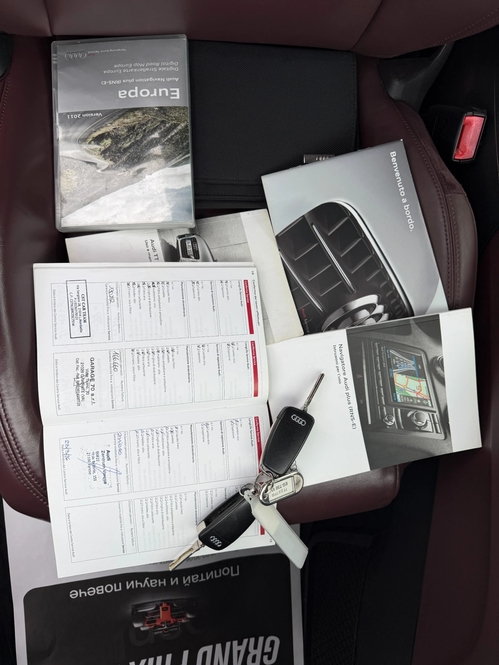 Audi Tt 2.0TFSI* S-LINE* QUATTRO* FULL* , снимка 15 - Автомобили и джипове - 54482447