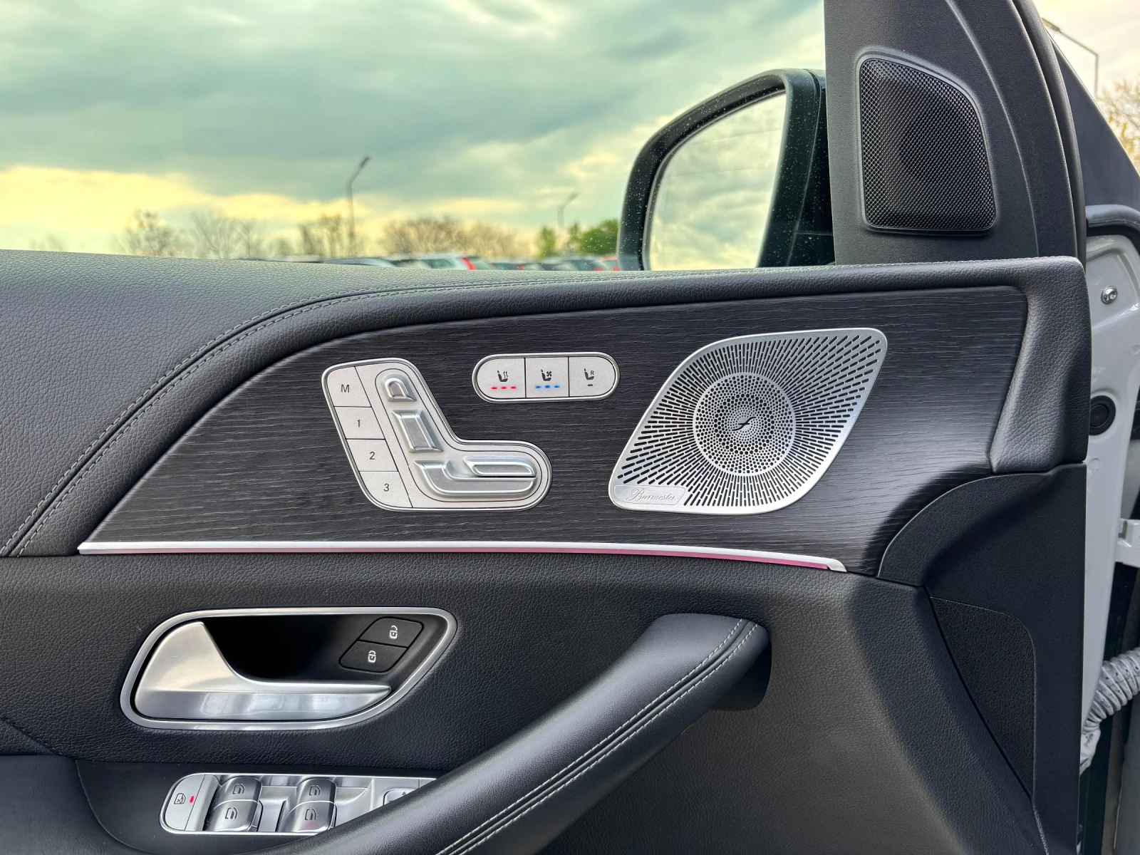 Mercedes-Benz GLE 450 450D/AMG/MANUFACTUR/4 MATIK/MAXX FULL, снимка 12 - Автомобили и джипове - 54516665