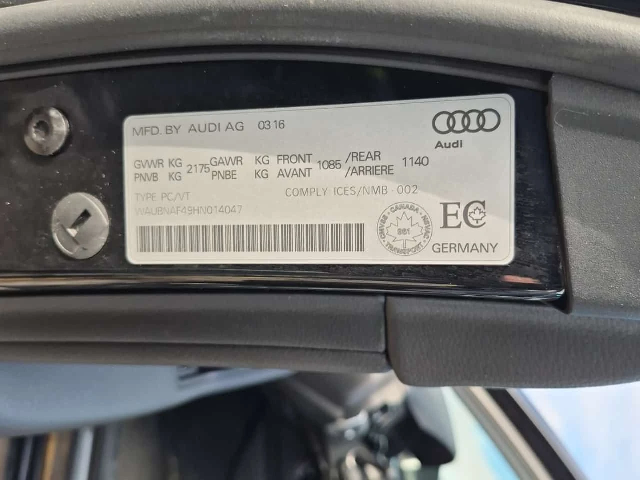 Audi A4 Progressiv/CARFAX/Шибидах/Памет/Подгрев, снимка 16 - Автомобили и джипове - 54569170