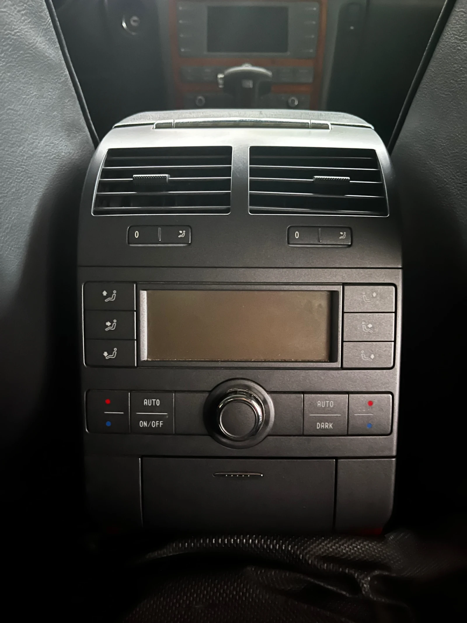 VW Phaeton, снимка 15 - Автомобили и джипове - 54635095