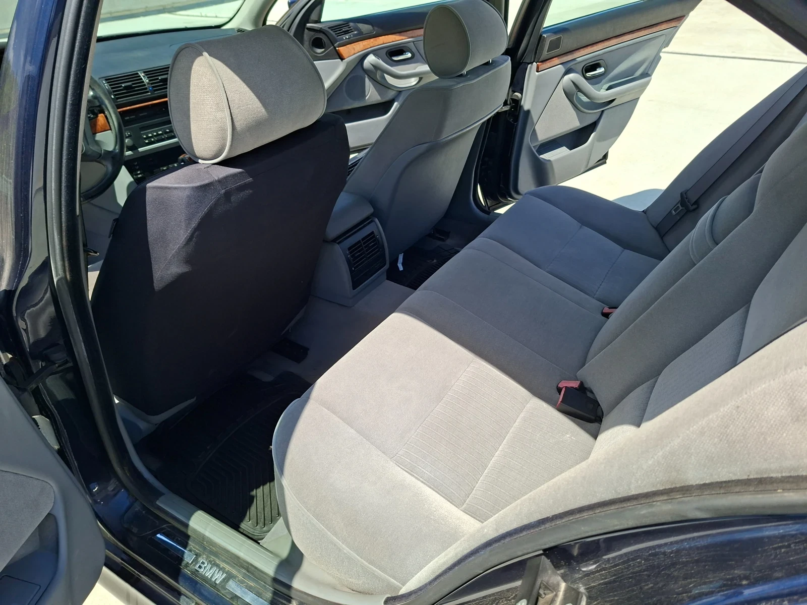 BMW 523, снимка 8 - Автомобили и джипове - 55077524