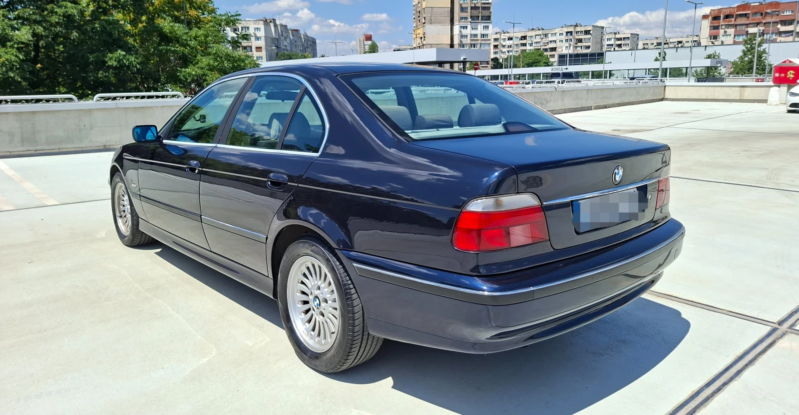 BMW 523, снимка 3 - Автомобили и джипове - 55077524