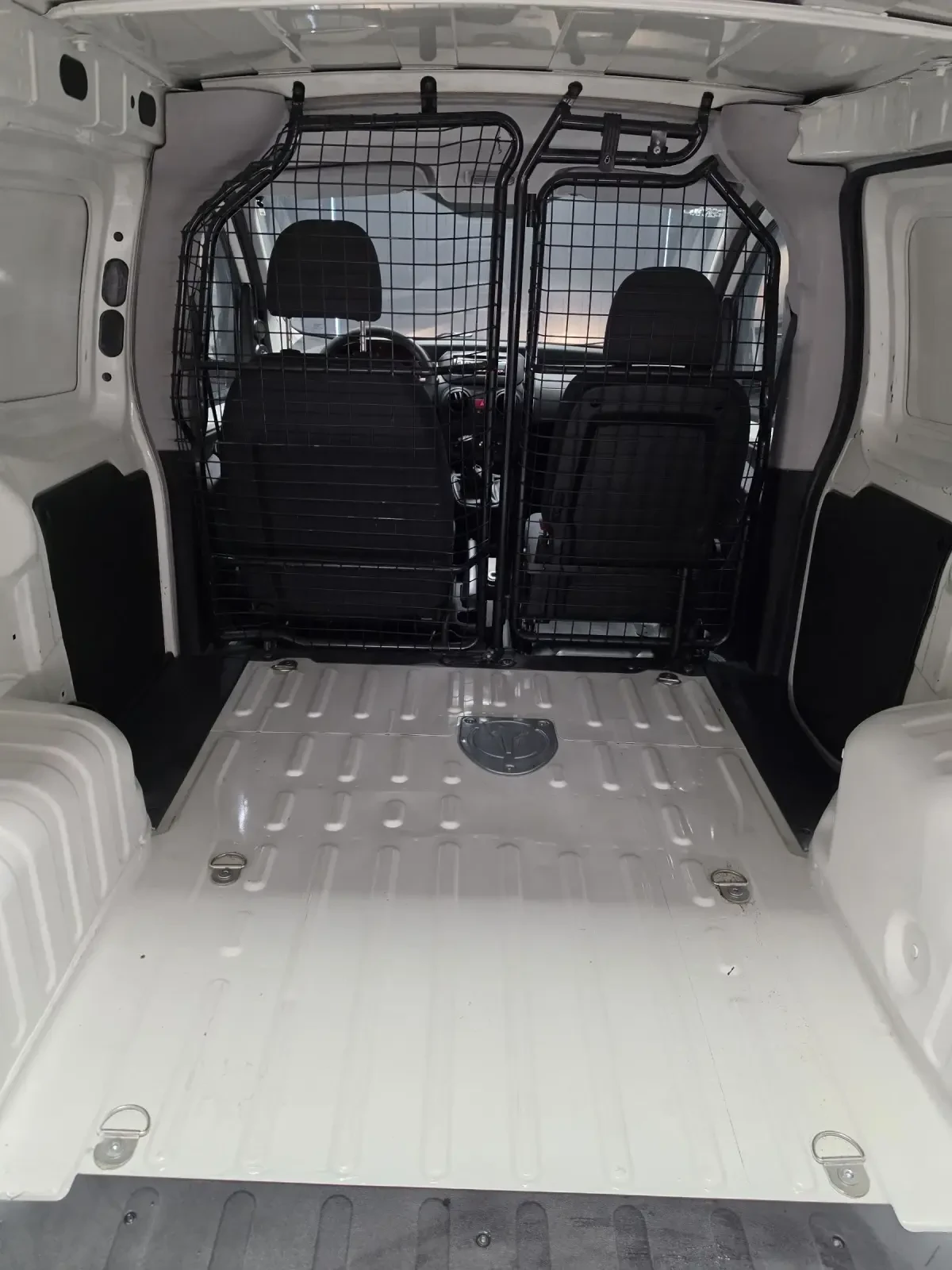 Citroen Nemo 1.3* 75кс* РЕГ* 124 400KM* КЛИМА* СЕРВИЗНА ИСТОРИЯ, снимка 11 - Автомобили и джипове - 55177519