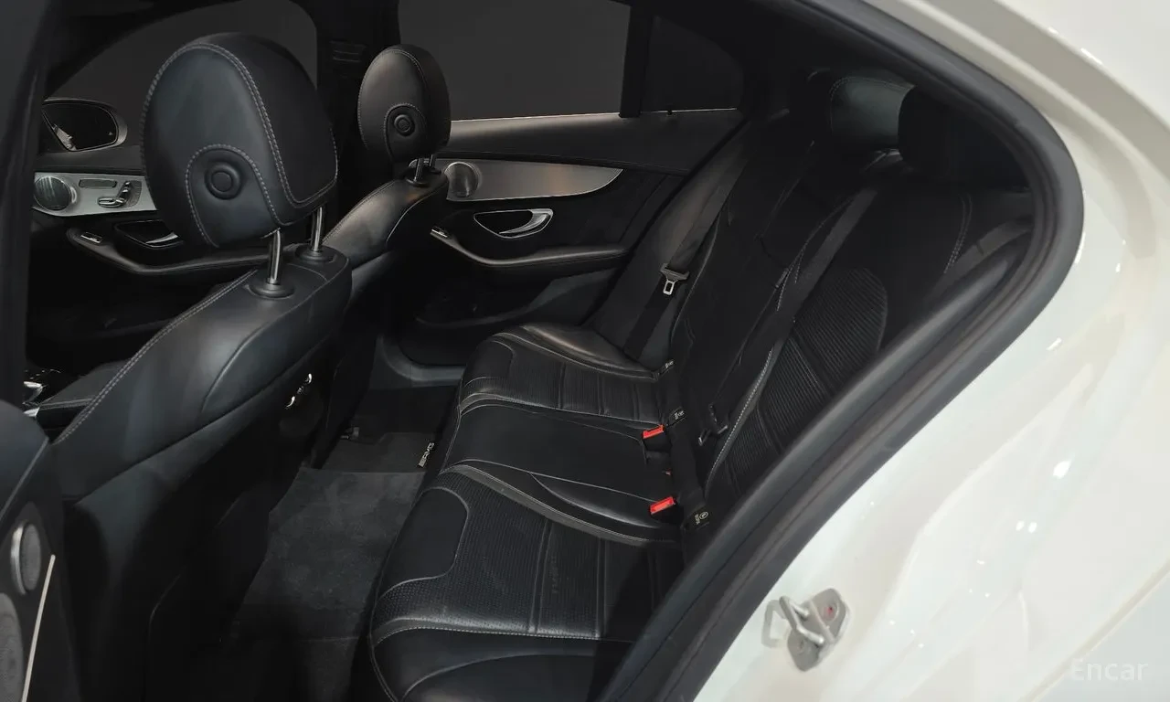 Mercedes-Benz C 63 AMG P ZERO| CARBON| 360| HEADS UP, снимка 7 - Автомобили и джипове - 55589611
