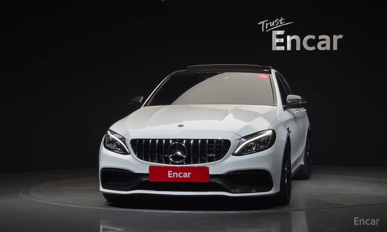 Mercedes-Benz C 63 AMG P ZERO| CARBON| 360| HEADS UP, снимка 2 - Автомобили и джипове - 55589611