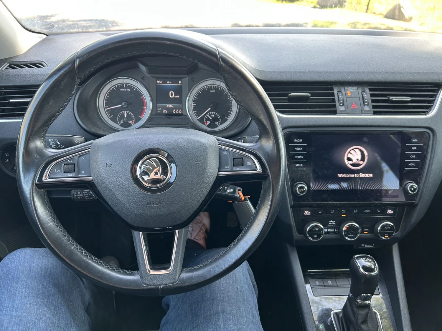 Skoda Octavia 2.0 бензин, снимка 7 - Автомобили и джипове - 55623863