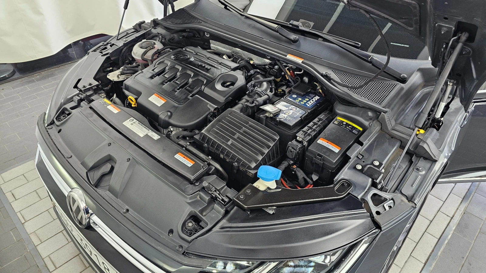 VW Arteon 2.0 TDI Premium | Адаптивен круиз | Обдухване| Мас, снимка 5 - Автомобили и джипове - 55663166
