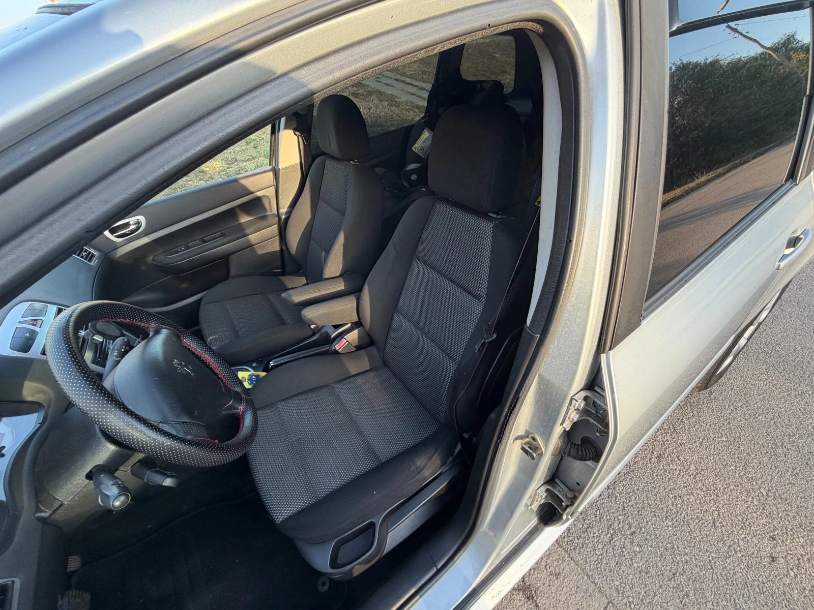 Peugeot 307 2.0+ Gas, снимка 11 - Автомобили и джипове - 55952537