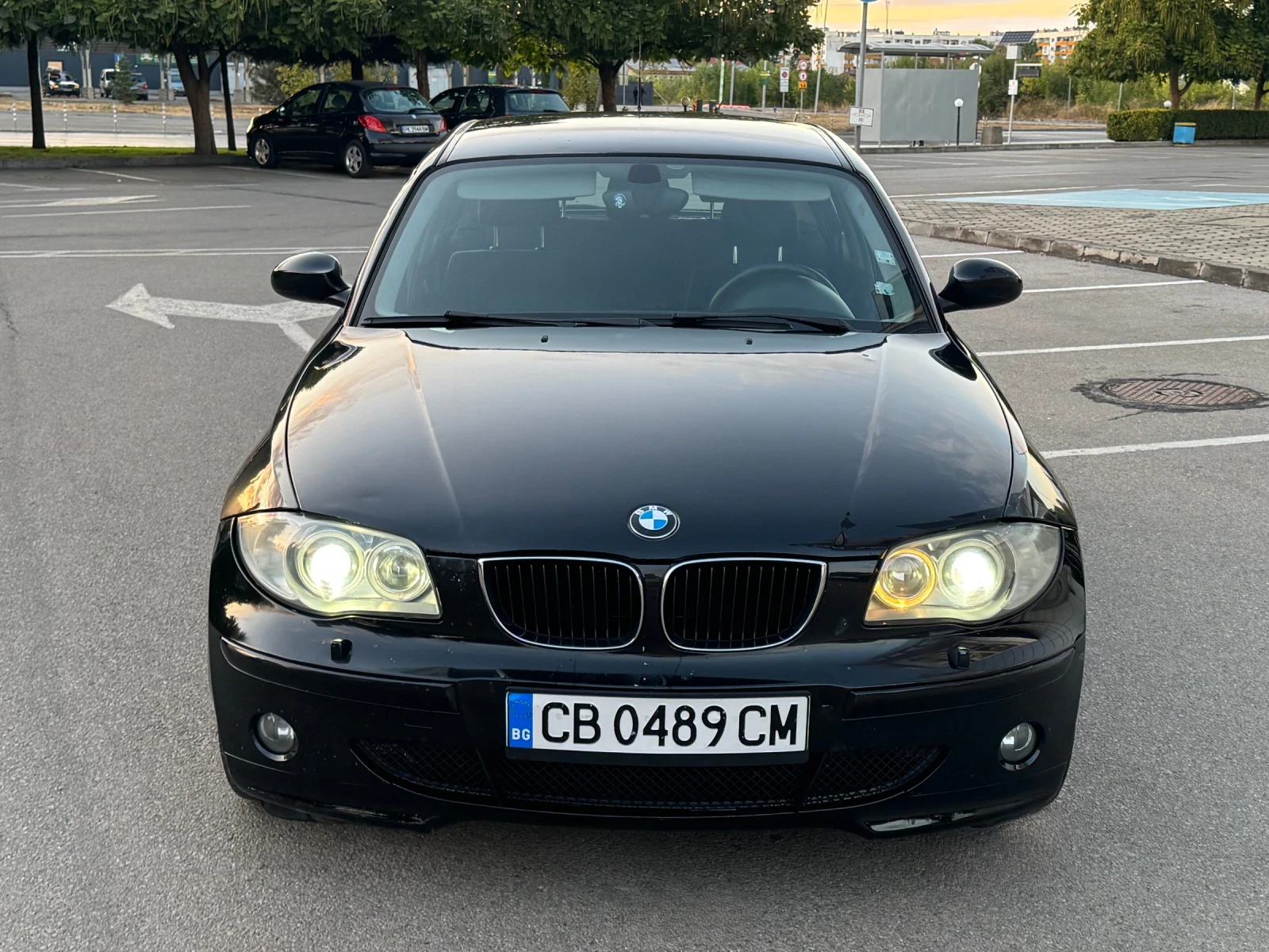 BMW 120 D, снимка 5 - Автомобили и джипове - 56060509