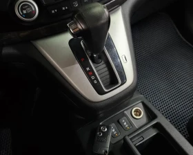 Honda Cr-v 2.4 бензин 4x4! Автоматик! Екзекютив!, снимка 9