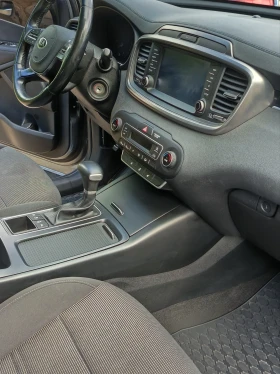 Kia Sorento UM  2.2 200кс. 7 места, снимка 17