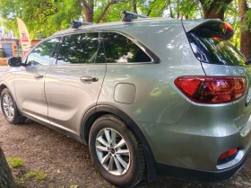 Kia Sorento UM  2.2 200кс. 7 места, снимка 3