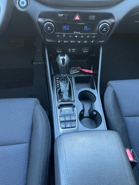 Hyundai Tucson 2.0 CRDI 136 kc 4x4, снимка 11
