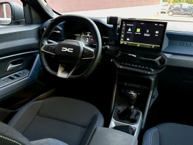 Dacia Duster 1.2 БЕНЗИН MILD HYBRID 8, 000 KM | 2025, снимка 8