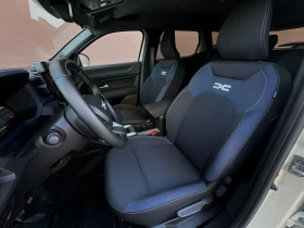 Dacia Duster 1.2 БЕНЗИН MILD HYBRID 8, 000 KM | 2025, снимка 13