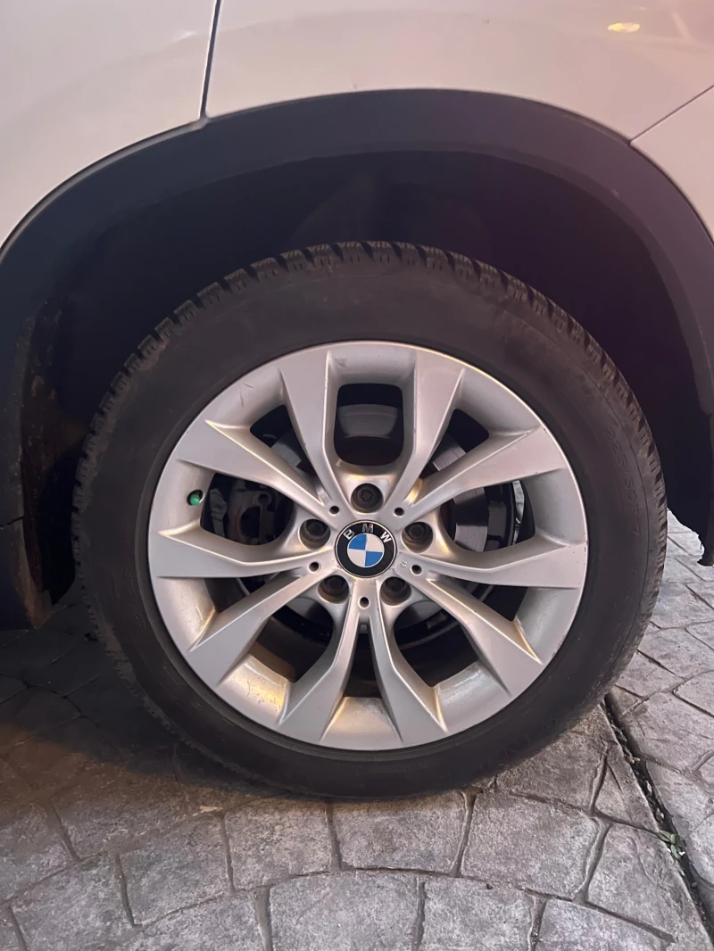 BMW X1 2.0D БЕЗ ЗАБЕЛЕЖКИ, снимка 8 - Автомобили и джипове - 48731359