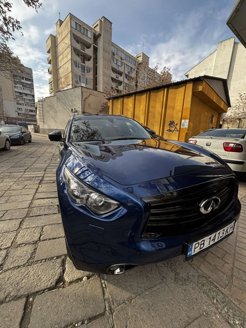 Infiniti QX70 -S 3.0 Първи собственик, снимка 1 - Автомобили и джипове - 49087037