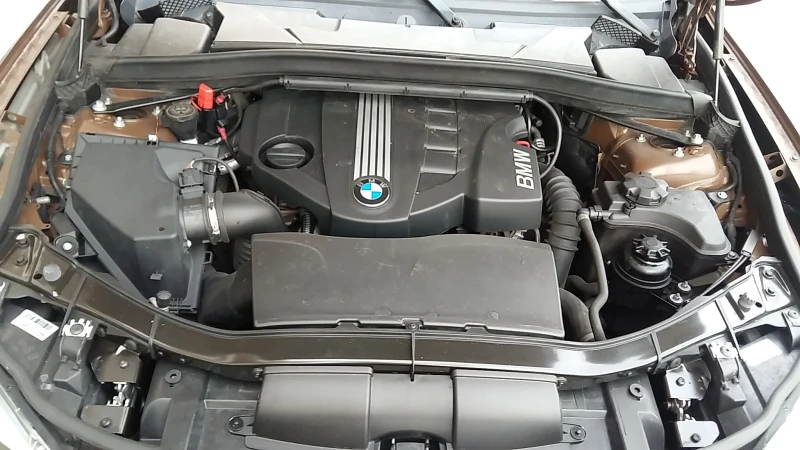 BMW X1 2.0d/XDRIVE-Sport Edition!, снимка 15 - Автомобили и джипове - 52054919