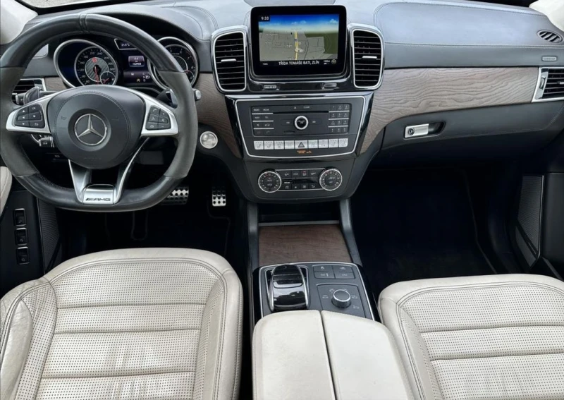 Mercedes-Benz GLS 63 AMG 4Matic, снимка 6 - Автомобили и джипове - 52658889