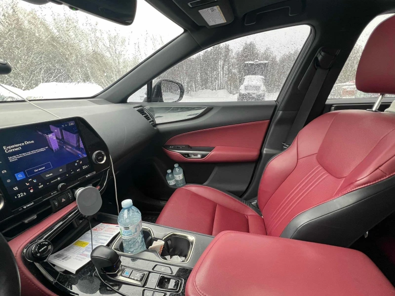 Lexus NX 350h CARFAX АВТО КРЕДИТ , снимка 8 - Автомобили и джипове - 52798804