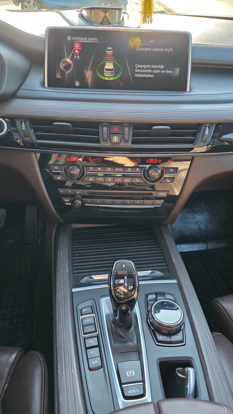 BMW X5 M50D, снимка 10 - Автомобили и джипове - 53444584