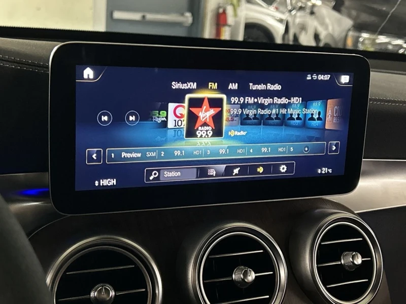 Mercedes-Benz GLC 43 AMG 4MATIC С РЕГИСТРАЦИЯ & АВТО КРЕДИ, снимка 9 - Автомобили и джипове - 53457056