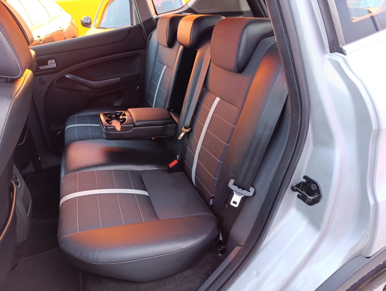 Ford Kuga 2.5i 16V 4X4 | Mobile.bg   11