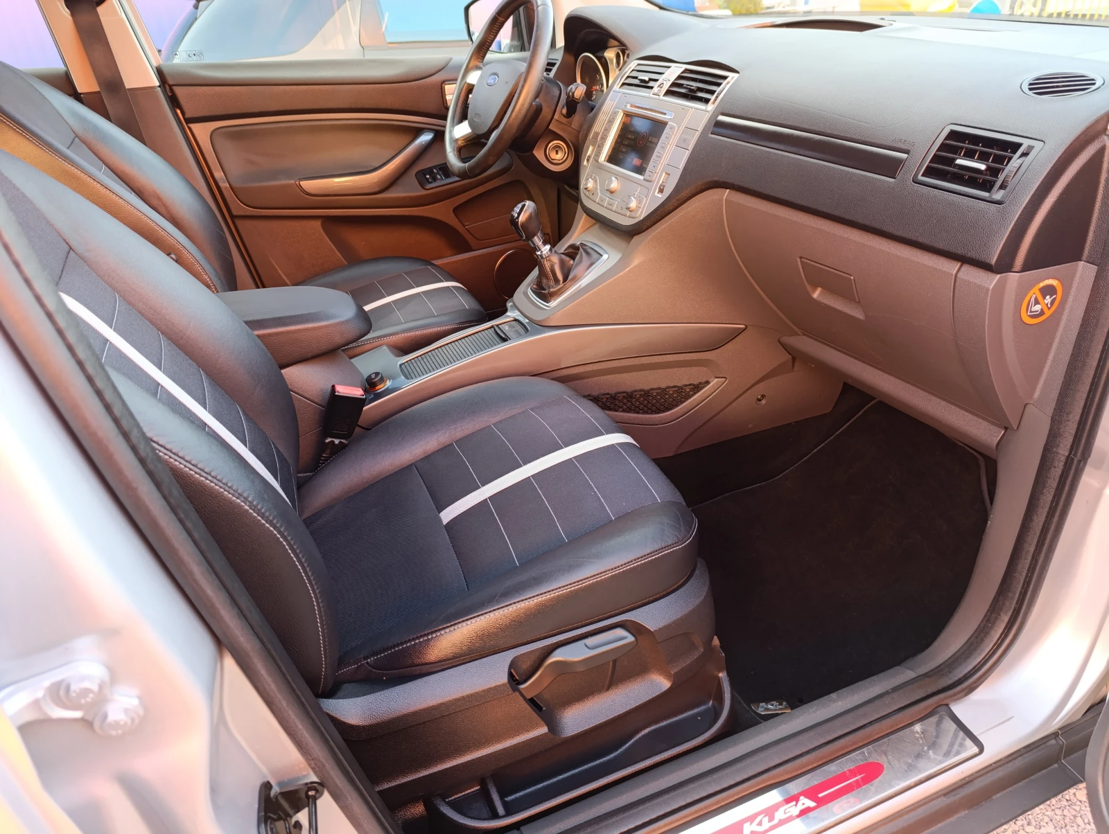 Ford Kuga 2.5i 16V 4X4 | Mobile.bg   16