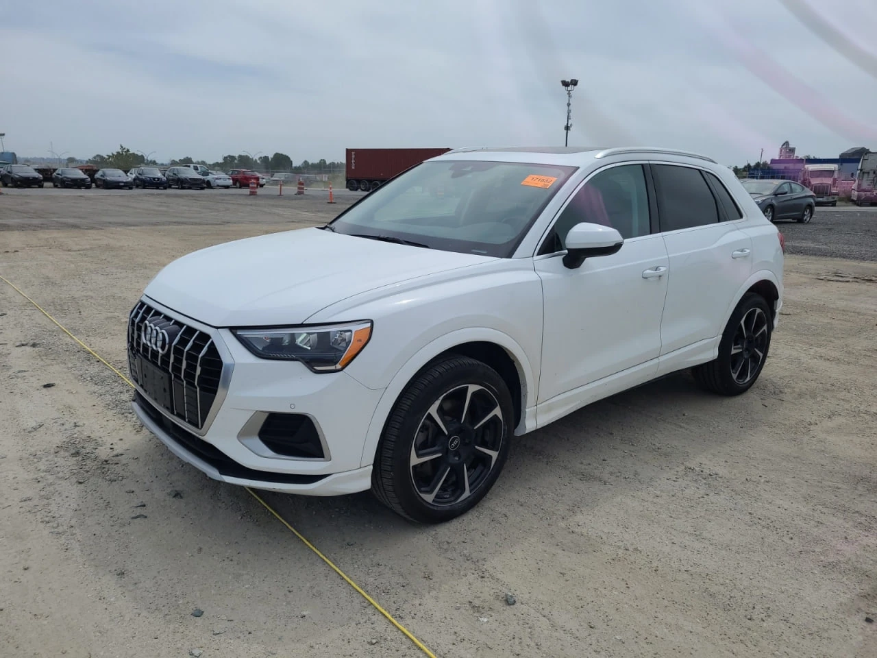 Audi Q3 * CARFAX * АВТО КРЕДИТ * ЦЕНА ДО БГ! - изображение 2